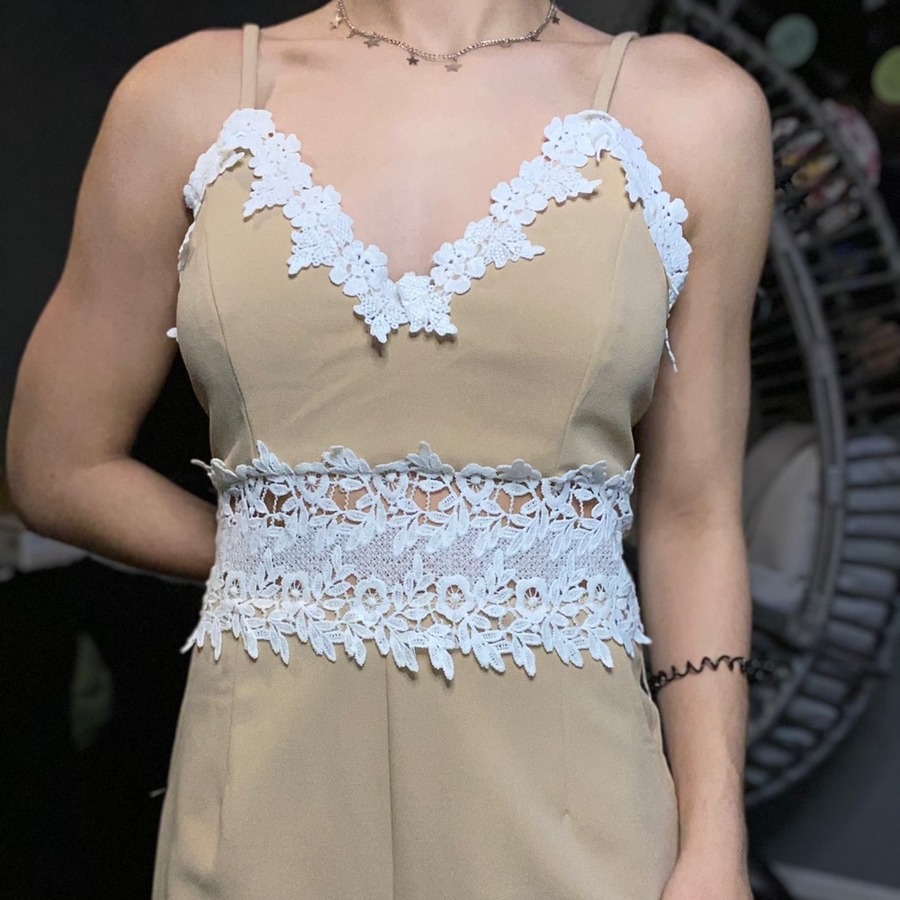 Lace Romper ☆ - Picture 2 of 7